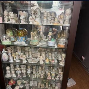 Precious Moments Figurine Collection - Multicolor